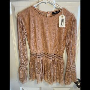 NWT In the beginning long sleeved lace top sz S